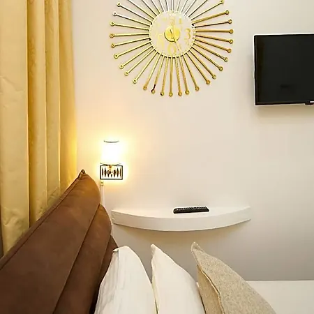 Noar Boutique 4*
