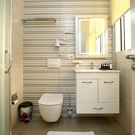 Noar Boutique 4*