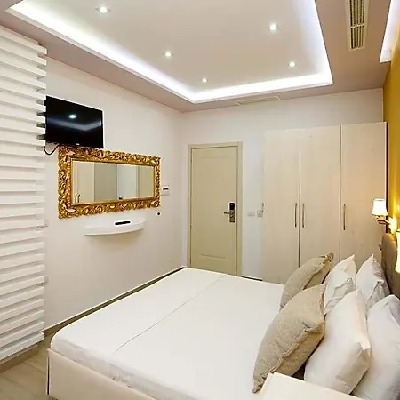 Noar Boutique 4* Vlore